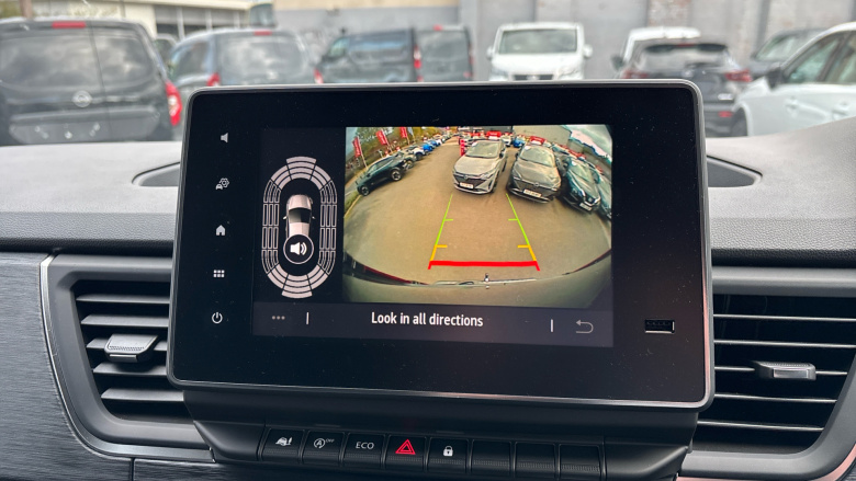 Nissan Primastar 30 L2 Diesel 2.0 dCi 150ps H1 Tekna Van